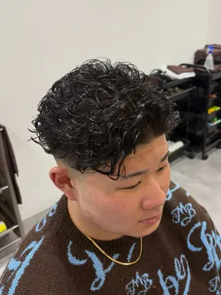 パーマ メンズ 深澤 知樹のヘアスタイル