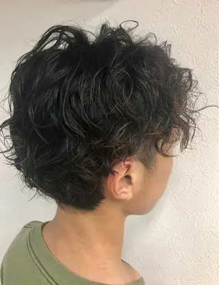 パーマ メンズ ダブルスキルエクステ /羽エクステ白石宇由のヘアスタイル