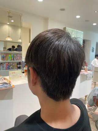 メンズ 平 真亜里のヘアスタイル