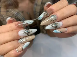 ネイル ネイルルーム チャームのネイルデザイン