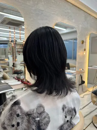 セミロング ウルフ/レイヤー/ ボブ/大石晴也🦋のヘアスタイル