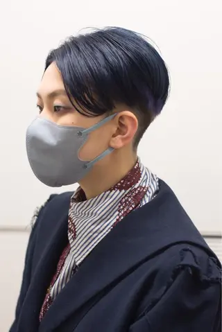 ショート カラー 千葉 慎也のヘアスタイル