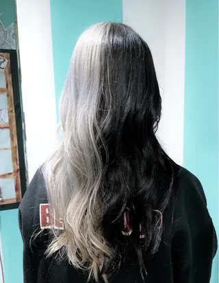 ロング 原 千景のヘアスタイル