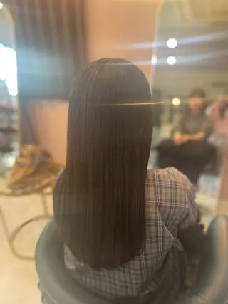 ロング カラー che'rie shizukiのヘアスタイル