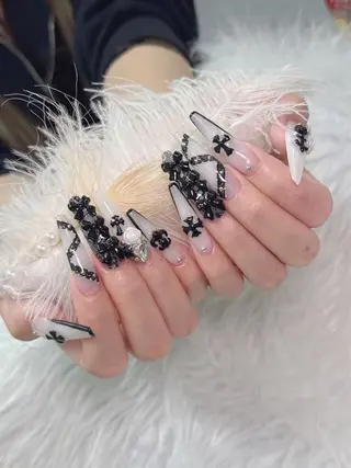 ネイル Glow Nail スカルプ専門店のネイルデザイン