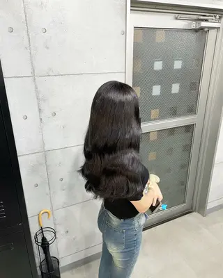 ロング カラー ヘアアレンジ 神戸三宮ダメージレス ブリーチ特化 麟太郎のヘアスタイル