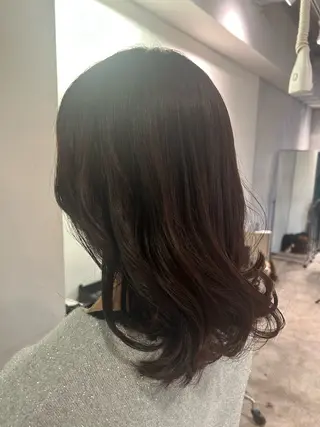 ミディアム カラー IT by ALBUM立川のヘアスタイル