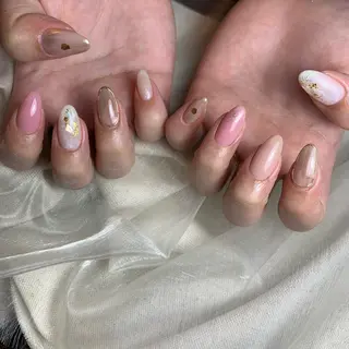 ネイル 里見 麗のネイルデザイン