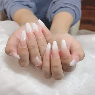 ネイル D-BEAUTY Nailsalonのネイルデザイン