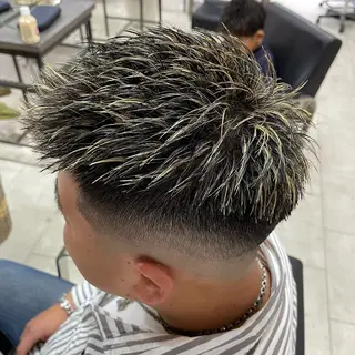 メンズ ℎ𝑎𝑛𝑎 ♡のヘアスタイル