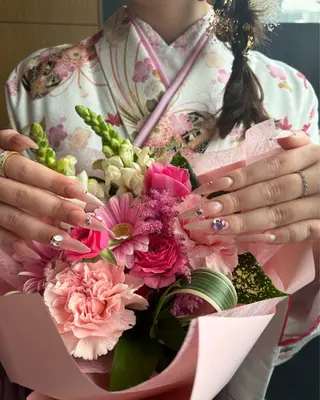 ネイル ネイルサロン&スクールGONA所属・ネイルサロン& スクールGONAのネイルデザイン