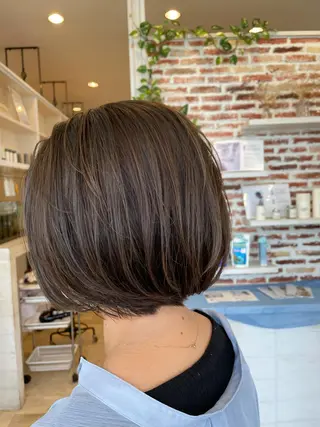 ミディアム カラー 東恩納 誠のヘアスタイル