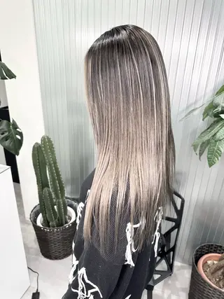 ロング カラー LOOP hairのヘアスタイル