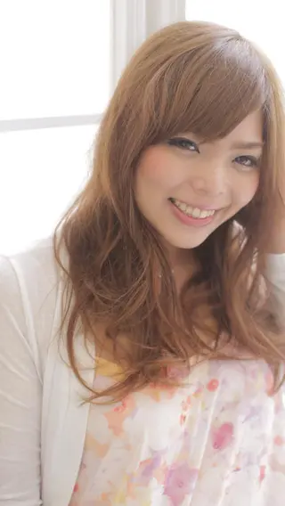 ロング 酸性ストレート 髪質改善のヘアスタイル