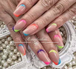 ロング R NAILSALONのネイルデザイン
