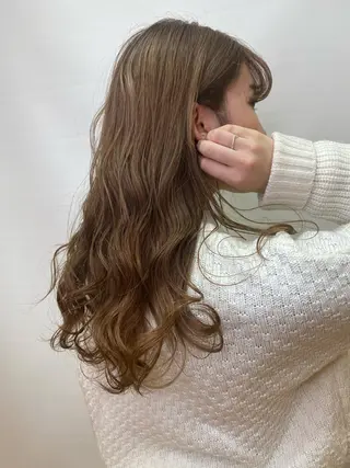 セミロング カラー 大野 あさみのヘアスタイル