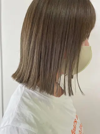 ショート カラー 山下 千明のヘアスタイル