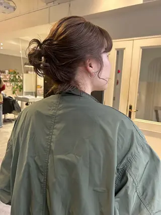 セミロング カラー SIKI ゆうのヘアスタイル