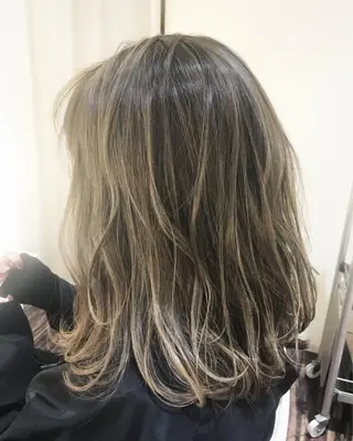 ミディアム カラー 髪質改善サロン 心斎橋ARCHEのヘアスタイル