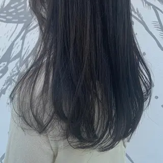 ロング カラー 齊藤 奈美のヘアスタイル