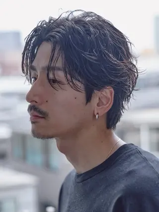 パーマ メンズ 原宿波巻きスパイラル パーマTOSHIのヘアスタイル