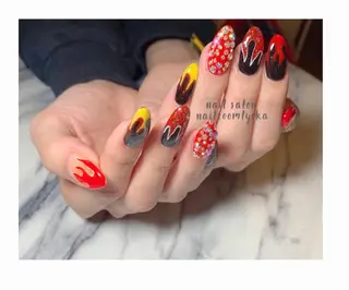 ネイル ﾈｲﾙﾙｰﾑﾘｯｶ 𝐦𝐚𝐲𝐮のネイルデザイン