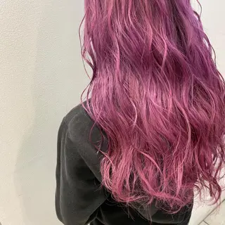 ロング カラー 渡邊 唯のヘアスタイル