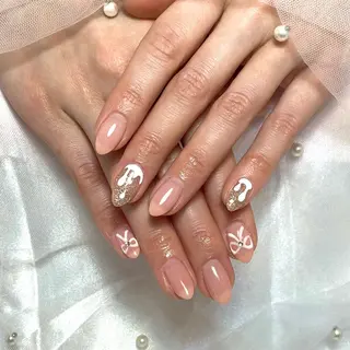 ネイル Yu-Ri (ゆうり)のネイルデザイン