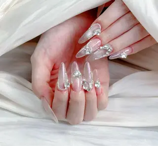 ネイル 小 雨のネイルデザイン