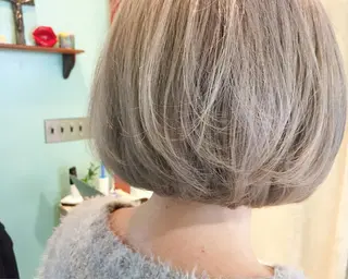 ショート カラー VIRETTA 【ヴィレッタ】のヘアスタイル