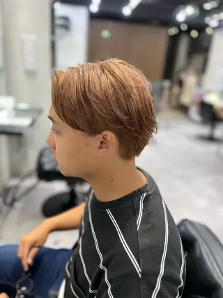ミディアム 当日予約OKカット モデル濱川響太のヘアスタイル