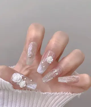 ネイル Theone栄店 田口のネイルデザイン