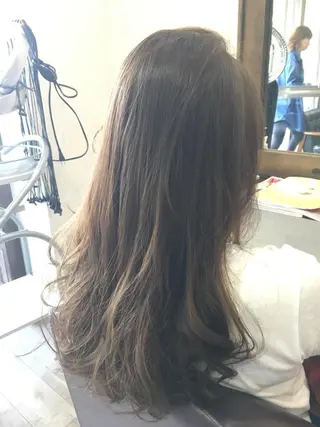 ロング カラー 松本 亮のヘアスタイル