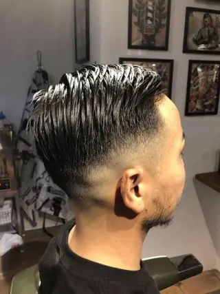 ショート メンズ 冨士川 英樹のヘアスタイル