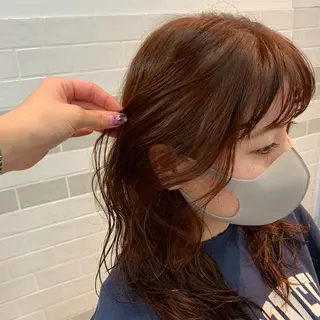 カラー パーマ SAKINO. ベージュカラーのヘアスタイル