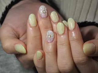 ネイル LUANA 里菜のネイルデザイン