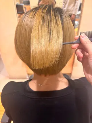 ショート カラー 井上 未悠のヘアスタイル