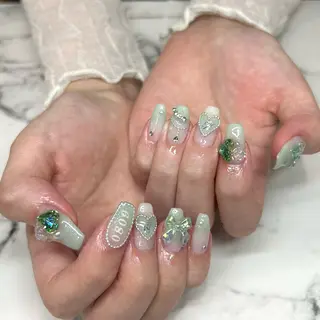 ネイル arc ヨコカワのネイルデザイン