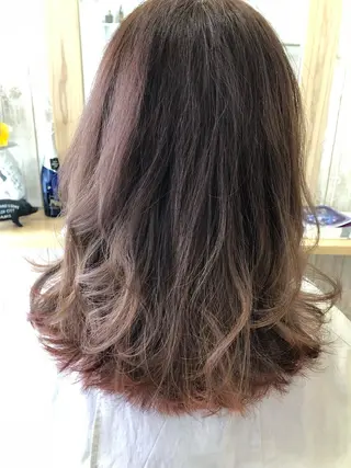 ミディアム カラー 安陪 寛史のヘアスタイル