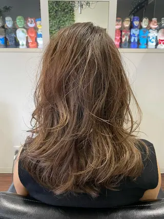 ロング カラー シンヤヘアーズ 泉大津本店のヘアスタイル