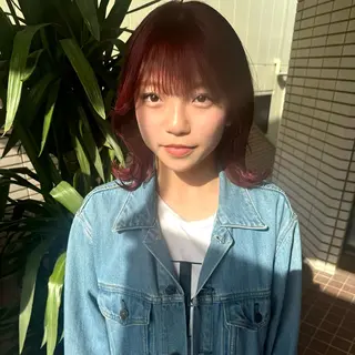 ミディアム カラー shiho .のヘアスタイル