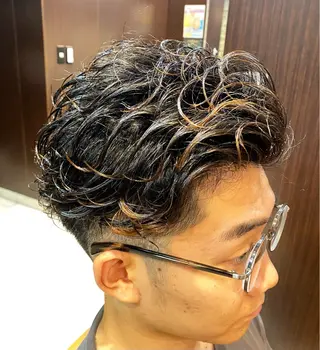 ミディアム 北川 竜也のヘアスタイル