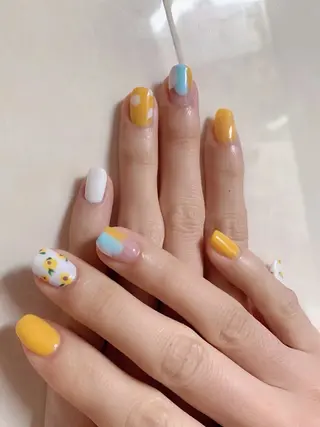 ネイル 小澤 梨奈のネイルデザイン