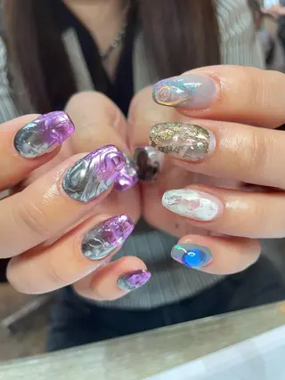 ネイル ニュアンス🥀個性派 MIYU🪅のネイルデザイン