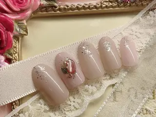 ネイル 芦辺 香奈のネイルデザイン