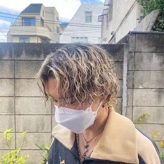 ミディアム カラー パーマ ヘアアレンジ メンズ キッズ ネイル マツエク・マツパ アイブロウ ✂️メンズカット ひろき✂️のヘアスタイル