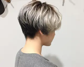 ショート カラー VIRETTA 【ヴィレッタ】のヘアスタイル