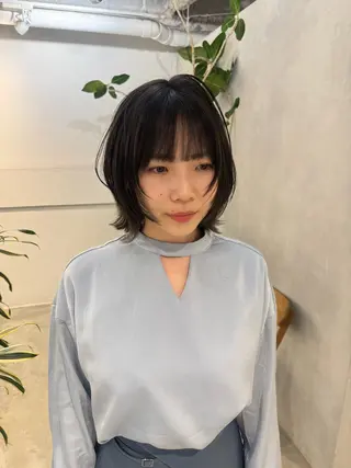 セミロング 新宿/顔周りカット +レイヤー=しずく♩のヘアスタイル