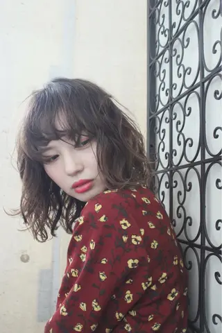 ミディアム カラー パーマ ooit 【オーイット】のヘアスタイル