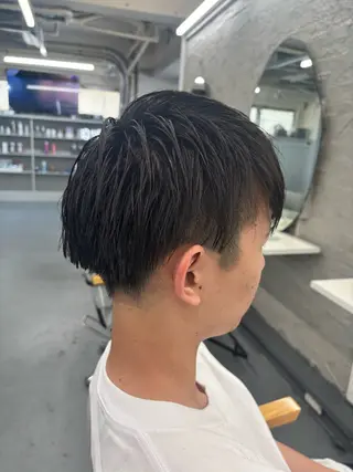 ショート メンズ 腰越 麻奈のヘアスタイル